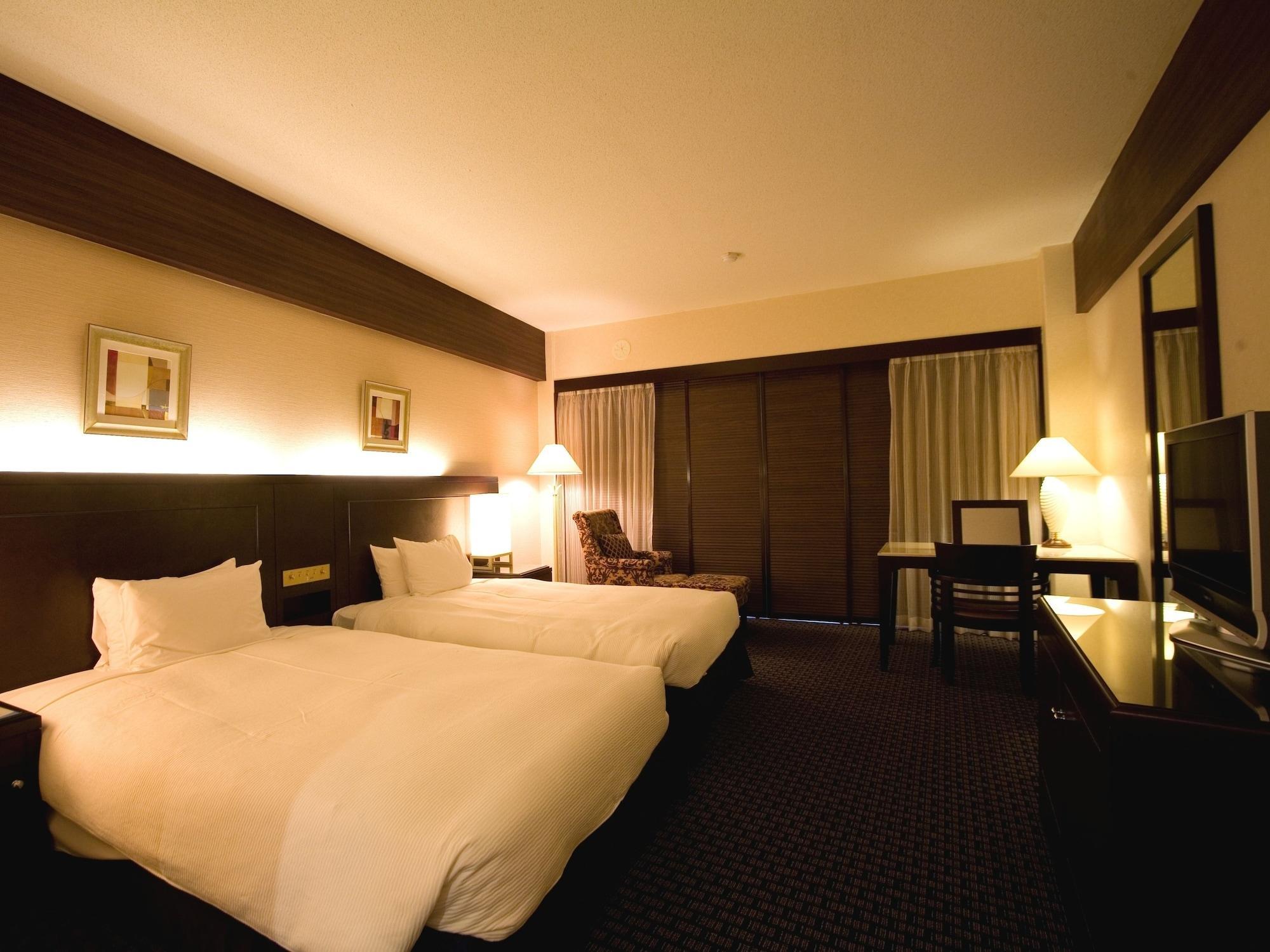 Okinawa Kariyushi Beach Resort Ocean Spa Onna Ngoại thất bức ảnh