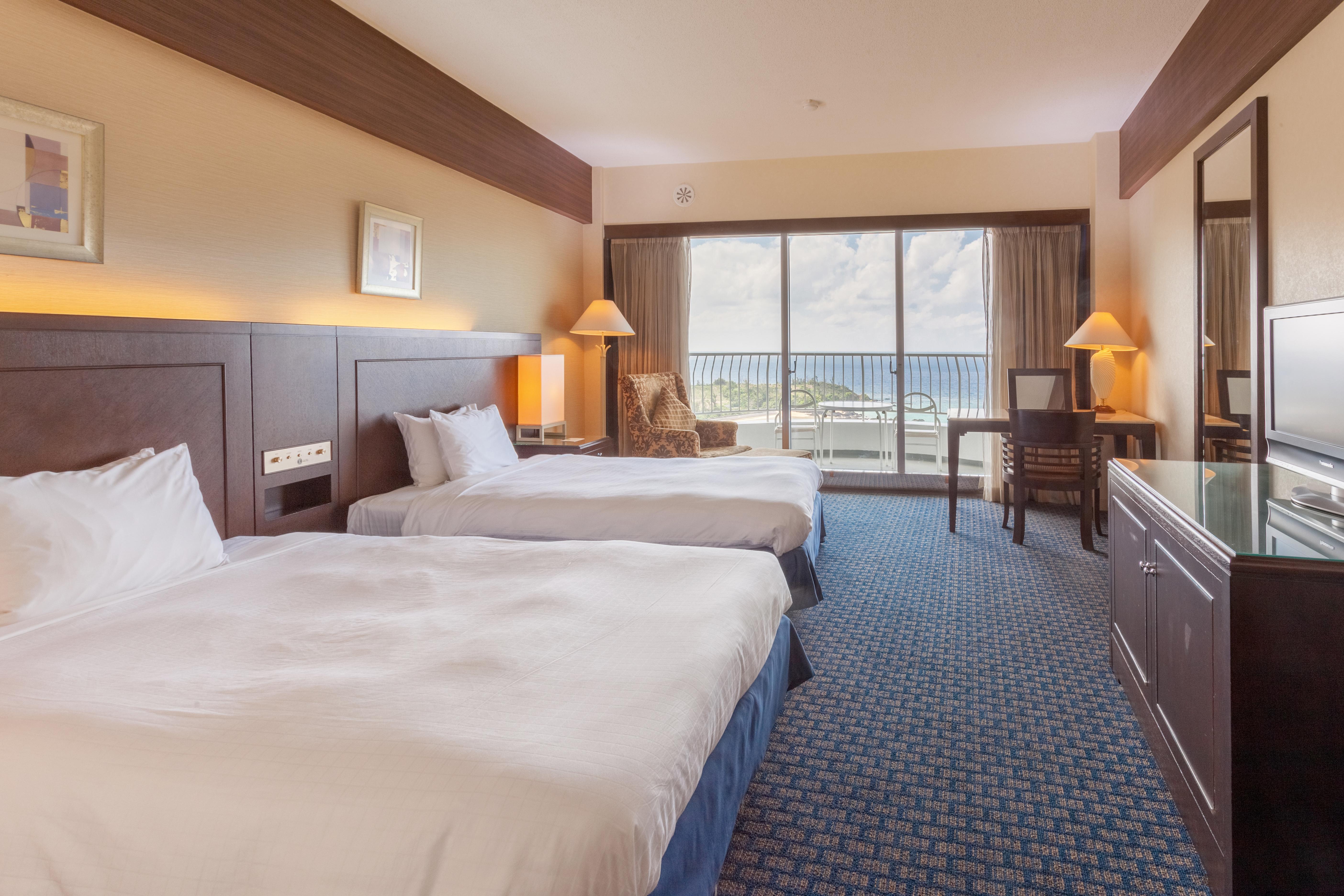 Okinawa Kariyushi Beach Resort Ocean Spa Onna Ngoại thất bức ảnh