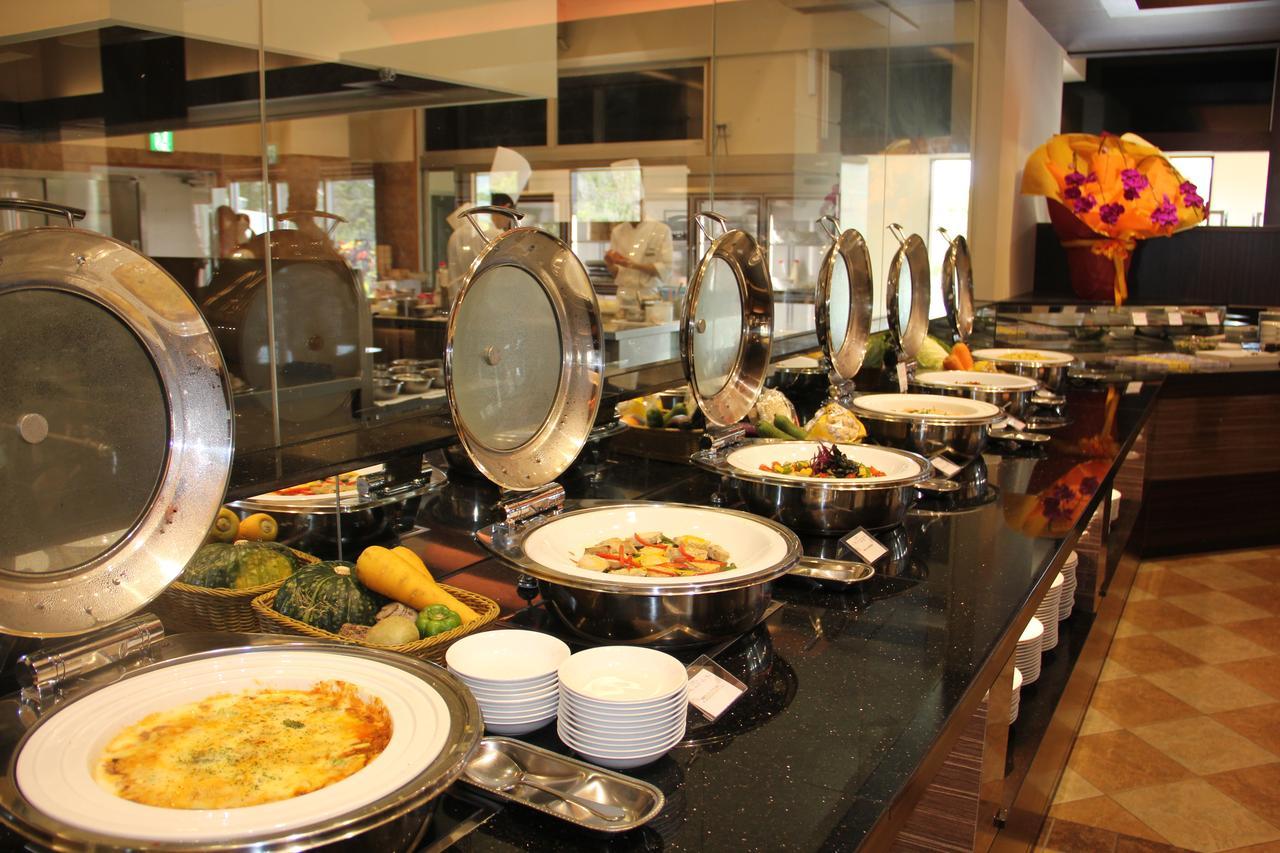 Okinawa Kariyushi Beach Resort Ocean Spa Onna Ngoại thất bức ảnh
