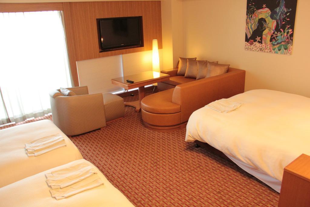 Okinawa Kariyushi Beach Resort Ocean Spa Onna Ngoại thất bức ảnh